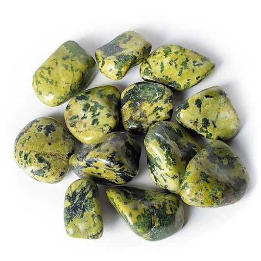 Jade néphrite pierres polies 5-8 cm