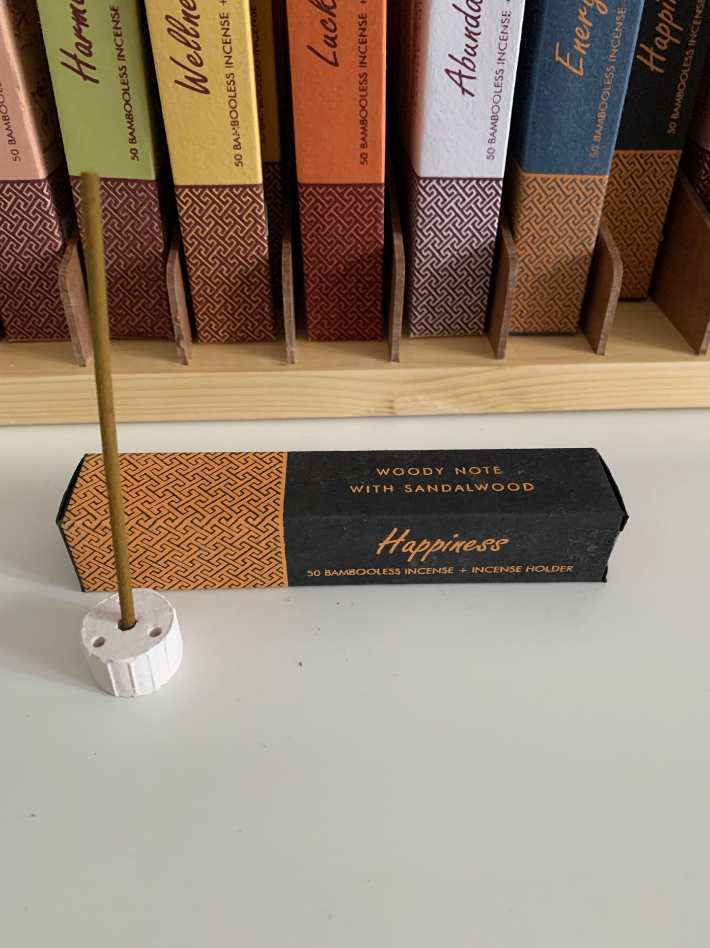 Encens aux herbes sans bambou avec support Happiness "Joie "
